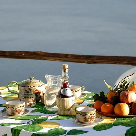 アパート Da Rita アマルフィ